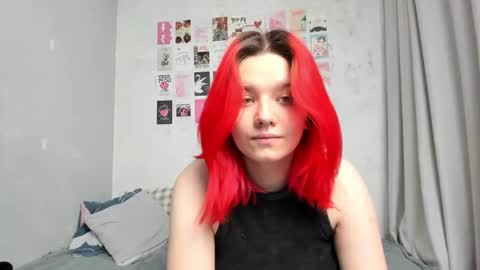 Snapshot of edna_dana chatting on January 18, 6:32 pm Edna online show from January 18, 6:32 pm