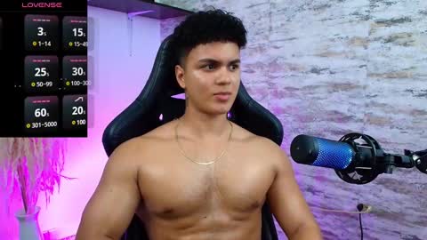 EDWARD CLARCK online show from January 31, 8:01 am