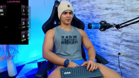 EDWARD CLARCK online show from December 4, 4:26 am