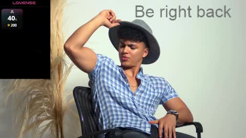 EDWARD CLARCK online show from December 4, 7:33 am