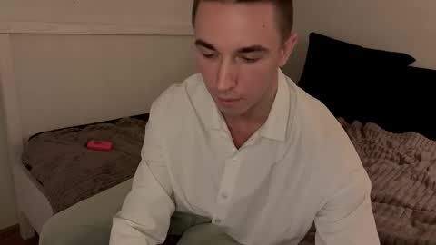 edwarddzhekson online show from October 20, 6:46 pm