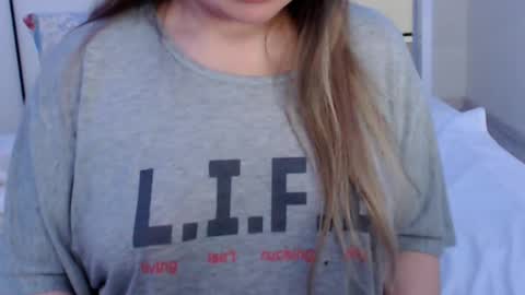 Snapshot of eelena4kiss chatting on February 16, 11:38 am eelena4kiss online show from February 16, 11:38 am