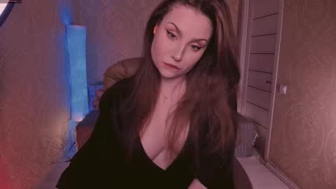 Snapshot of eesmaaarr chatting on October 17, 11:53 pm eesmaaarr online show from October 17, 11:53 pm