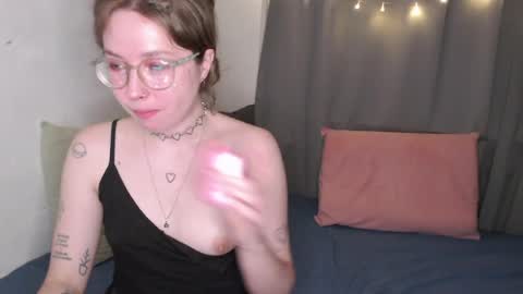 effa__laska online show from April 26, 8:28 pm