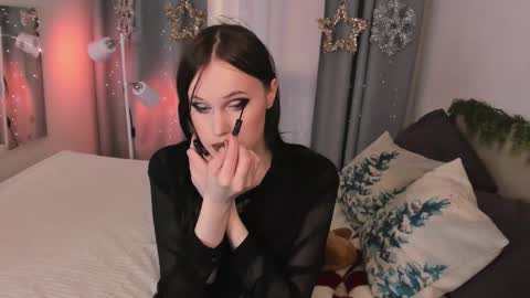 Effie Mur online show from January 8, 8:47 pm