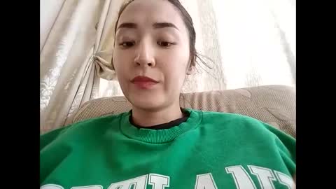 Snapshot of effy007 chatting on January 19, 10:39 am Effy online show from January 19, 10:39 am