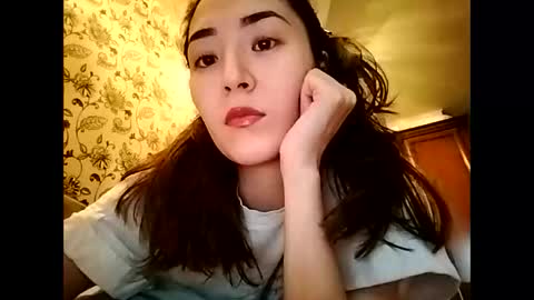 Snapshot of effy007 chatting on October 15, 12:28 pm Effy online show from October 15, 12:28 pm