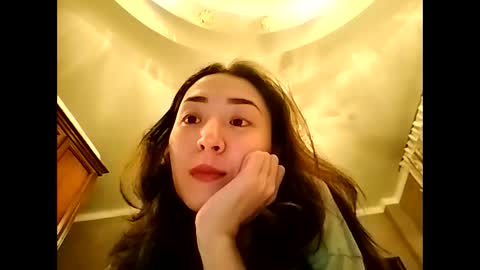 Snapshot of effy007 chatting on February 17, 1:11 pm Effy online show from February 17, 1:11 pm