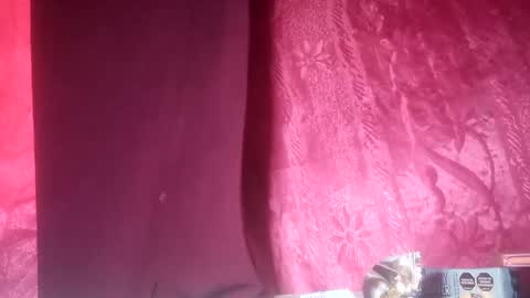 Snapshot of ehotloveaxxx chatting on February 24, 1:31 pm Valery online show from February 24, 1:31 pm