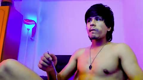 eiden_allenx1 online show from December 21, 4:24 pm