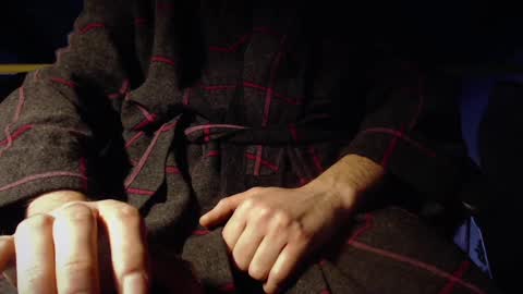 eighthundredeightyeight online show from February 13, 7:24 am