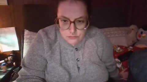 eilidh 3 online show from January 7, 2:16 am