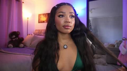 eimi   online show from November 9, 4:10 pm