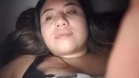 EIMY   MODEL INDEPENDENT online show from February 9, 10:52 am