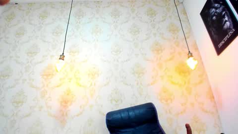 Eimy online show from February 3, 2:53 am