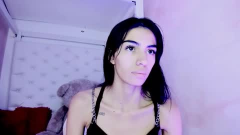 eimy online show from February 20, 12:51 pm