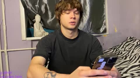 Eitan online show from November 27, 1:52 pm