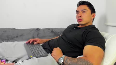 EITHAN CONOR online show from February 4, 2:48 am