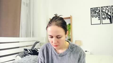 Elis 3 online show from November 23, 10:19 pm