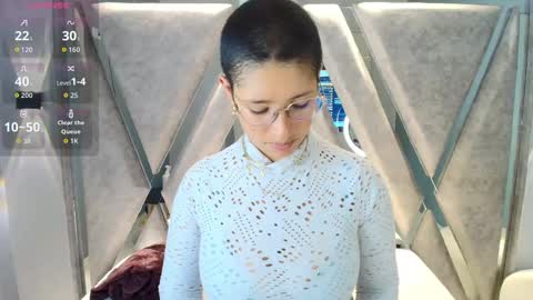 elaine87_ online show from September 24, 8:59 pm