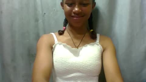 elaliealdy online show from September 17, 6:28 am