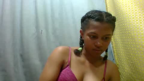 elaliealdy online show from March 10, 11:58 am