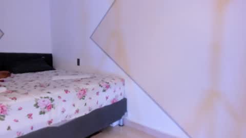 Ela  online show from November 29, 7:27 am