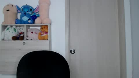 elandor online show from February 13, 9:45 am