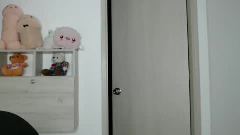 elandor online show from November 13, 7:55 am