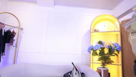 Snapshot of elasummeer chatting on September 30, 12:26 pm Elasummeer online show from September 30, 12:26 pm