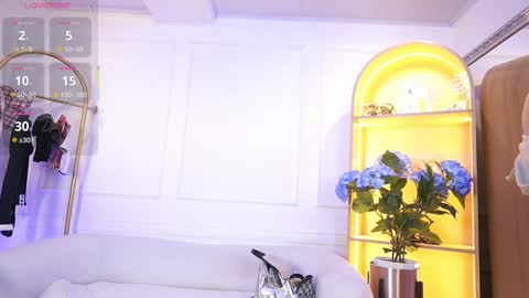 Snapshot of elasummeer chatting on October 4, 11:52 am Elasummeer online show from October 4, 11:52 am