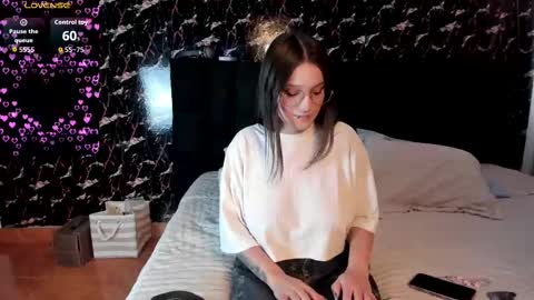 Snapshot of elecktra_sweet chatting on October 15, 7:47 pm Elecktra online show from October 15, 7:47 pm