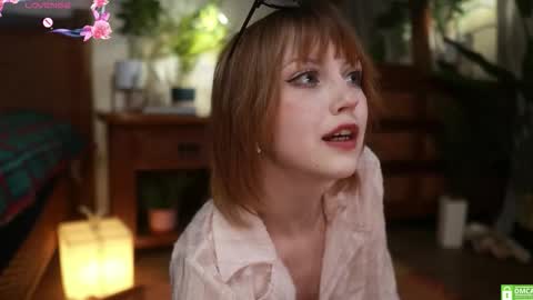 Snapshot of electric_woman chatting on October 9, 10:21 am Aleksa online show from October 9, 10:21 am