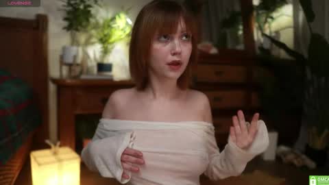 Snapshot of electric_woman chatting on October 6, 10:22 am Aleksa online show from October 6, 10:22 am