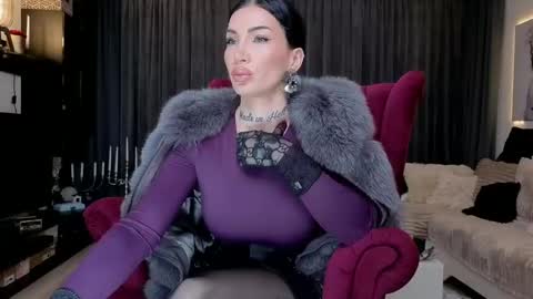 ElektraSheDemon online show from December 4, 9:45 am