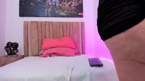 Brenda online show from March 6, 5:28 am