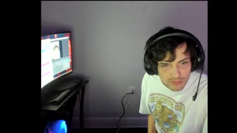 elephantrunkman online show from January 31, 5:19 am