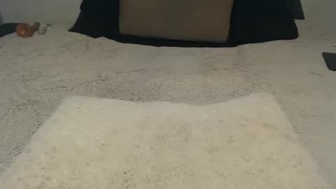 elgsslt online show from November 25, 1:54 pm