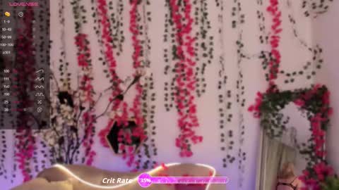 Snapshot of eli_llie chatting on October 13, 8:44 pm Eli online show from October 13, 8:44 pm