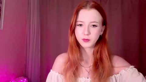 Snapshot of eli_vibe chatting on October 11, 12:59 am Eliza online show from October 11, 12:59 am
