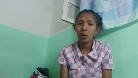 eliah193653 online show from December 16, 6:53 am