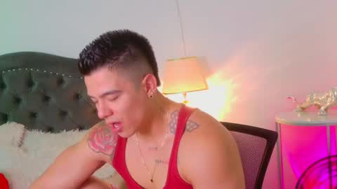 Elian online show from May 23, 8:27 pm