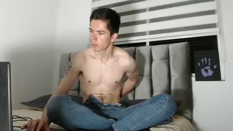 Elian online show from January 11, 12:01 am