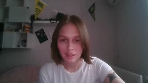 elicandy_ online show from June 23, 4:02 pm