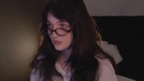 Snapshot of eliejay chatting on October 11, 5:56 am Ellie online show from October 11, 5:56 am