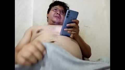 elimposstor online show from October 12, 8:54 pm