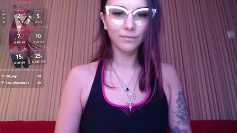 Snapshot of elina_posh chatting on March 11, 2:18 pm Liza online show from March 11, 2:18 pm