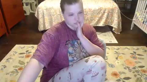 Elinah online show from June 19, 2:06 am