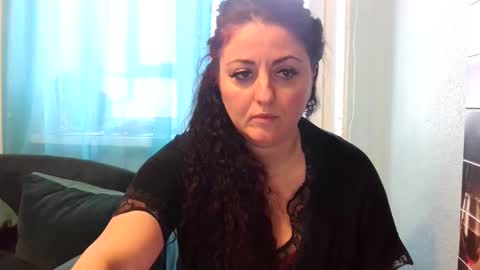 Elinor Lindy online show from February 14, 12:14 pm