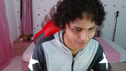 elio_fox online show from April 28, 11:47 am